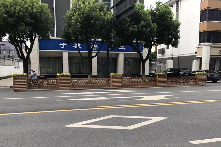 戶外仿木紋鋁合金花箱